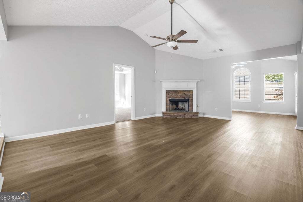 6430 Winston Trace Property Photo 9