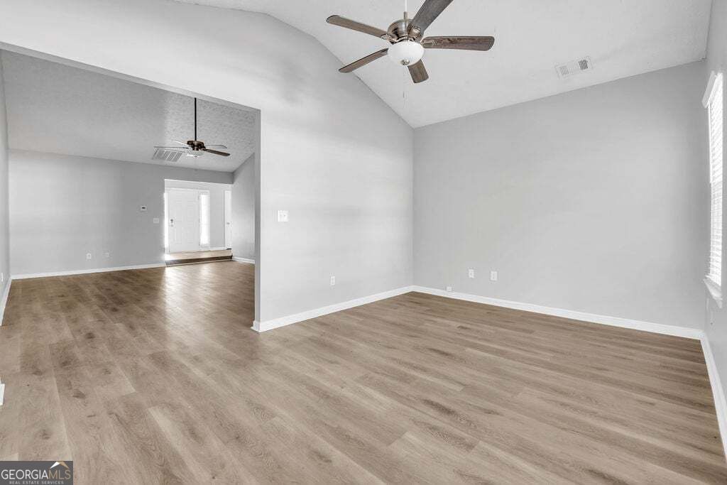 6430 Winston Trace Property Photo 10