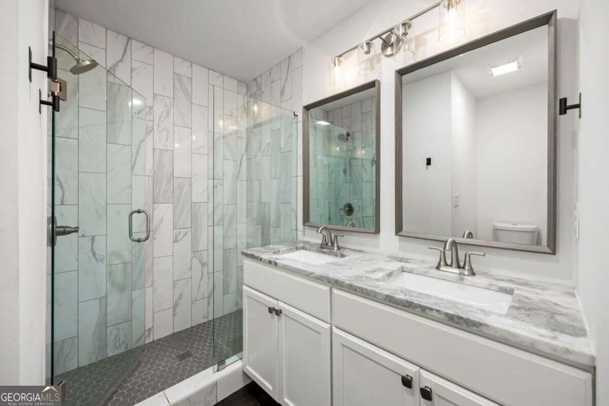 2491 Glendale Circle Se Property Photo 25