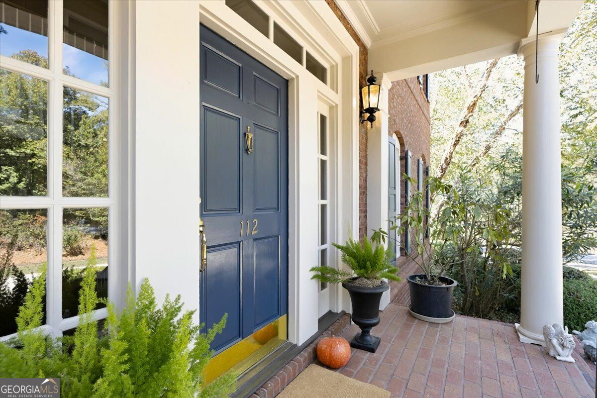 112 Gleneagles Circle Property Photo 2