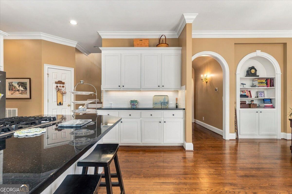 112 Gleneagles Circle Property Photo 16