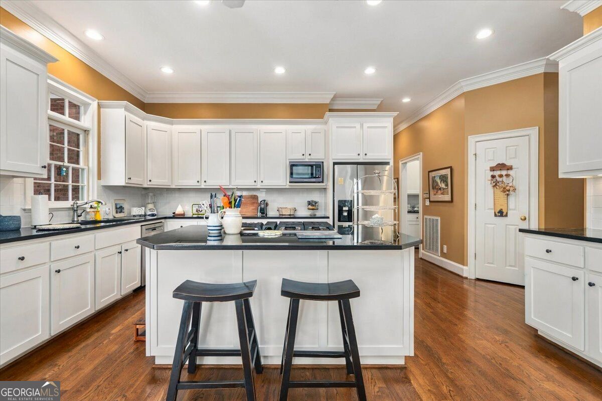 112 Gleneagles Circle Property Photo 17