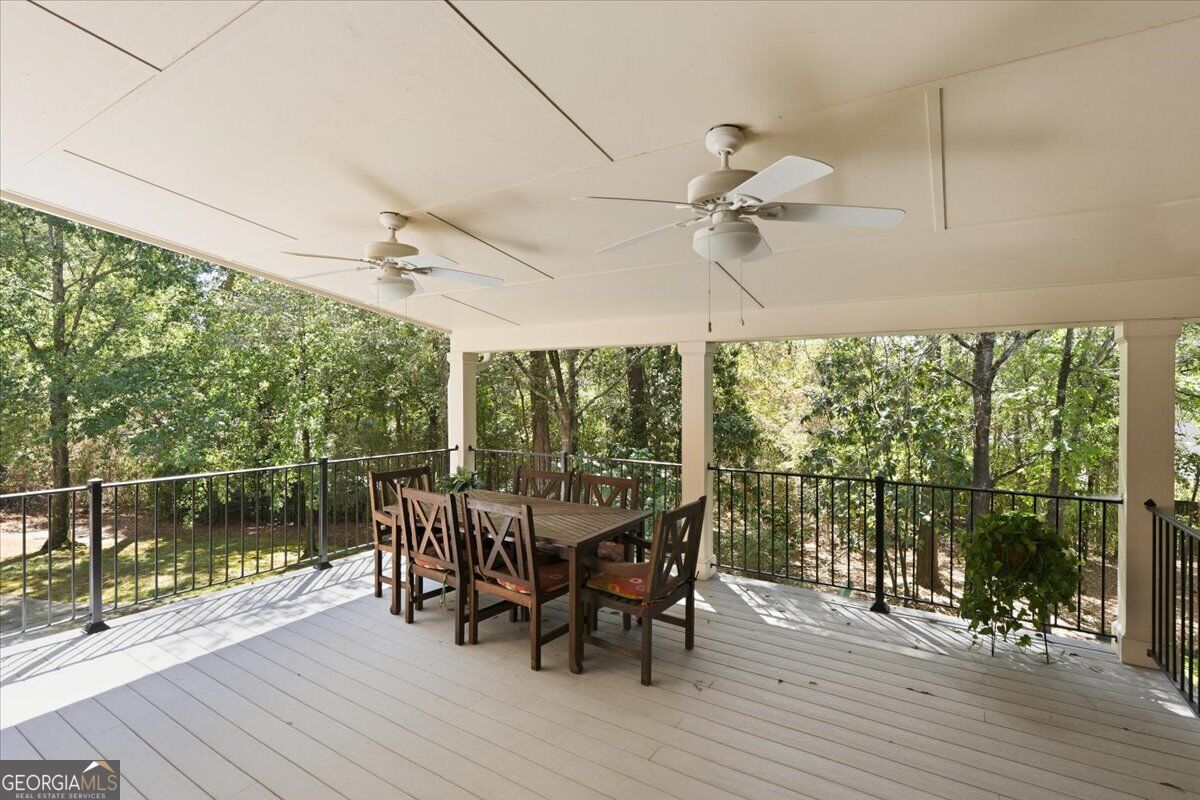 112 Gleneagles Circle Property Photo 22