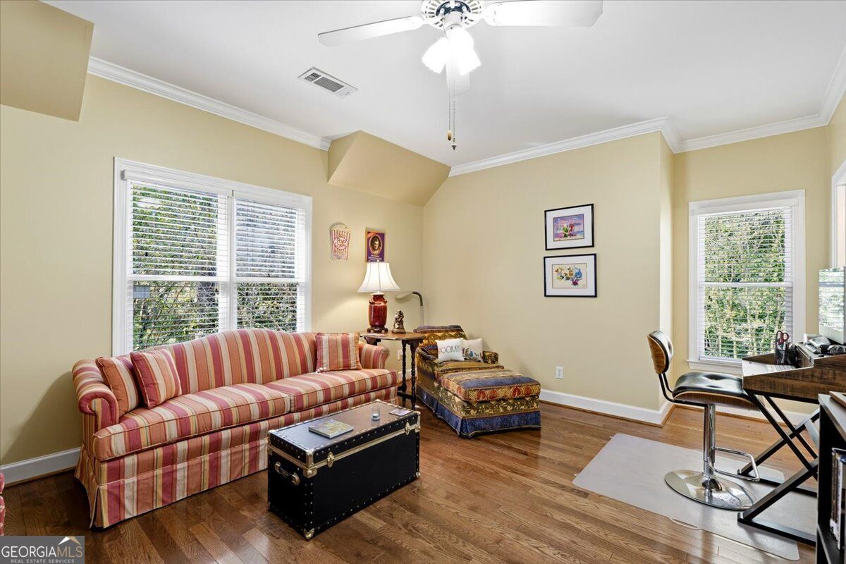 112 Gleneagles Circle Property Photo 32