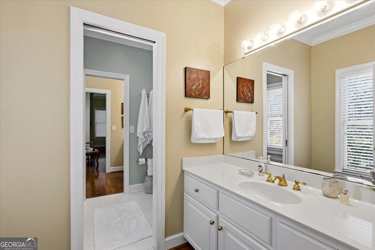 112 Gleneagles Circle Property Photo 34