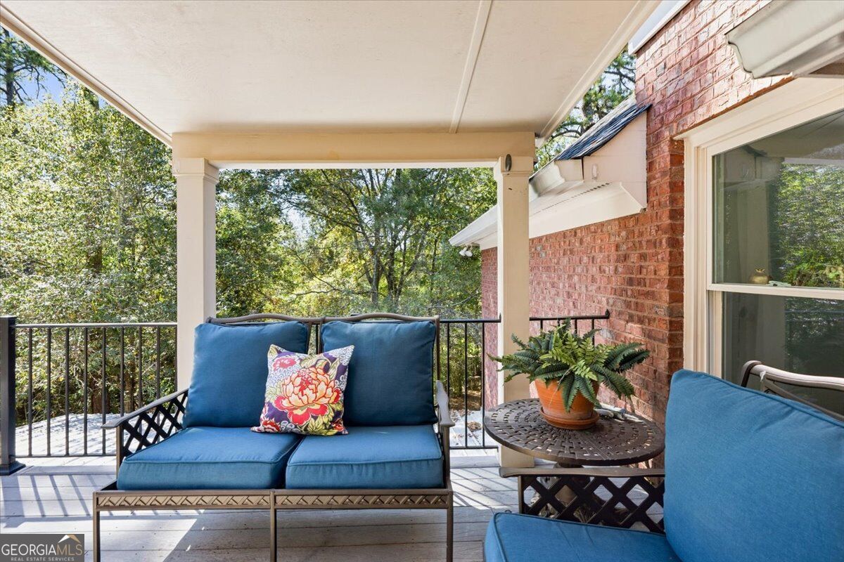 112 Gleneagles Circle Property Photo 35