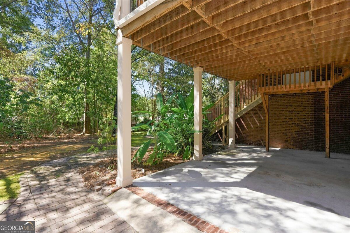 112 Gleneagles Circle Property Photo 41