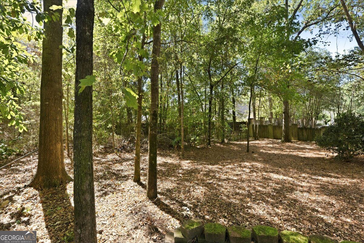 112 Gleneagles Circle Property Photo 44