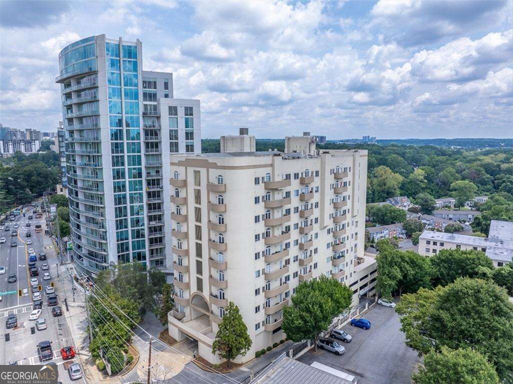 2161 Peachtree Road Ne # 605 Property Photo 2