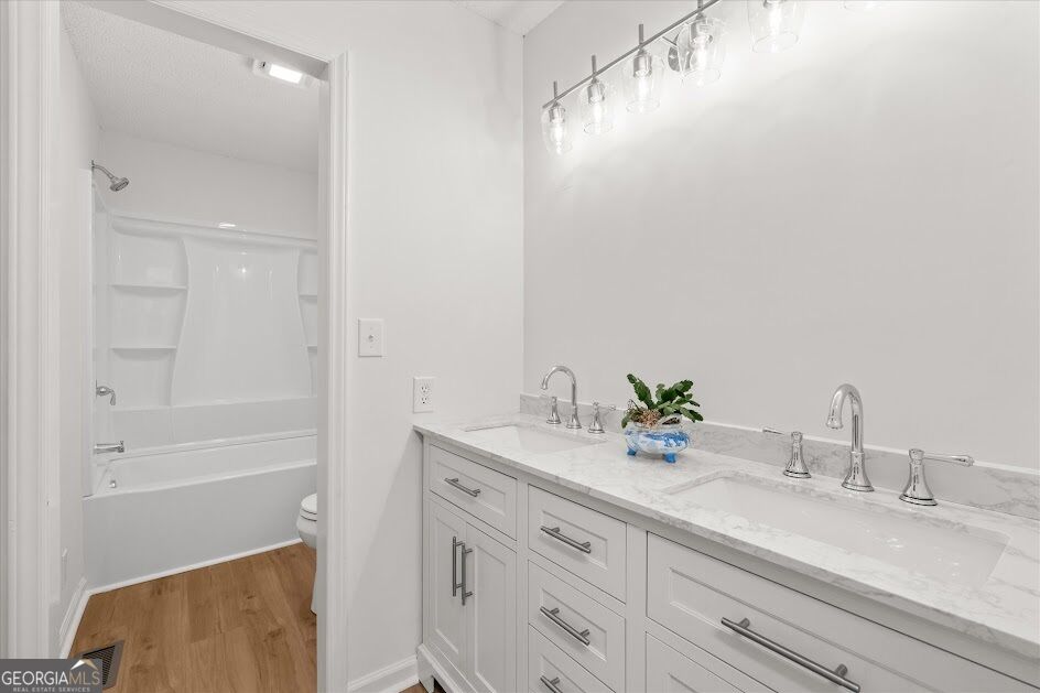 2425 Georgia 100 Property Photo 22
