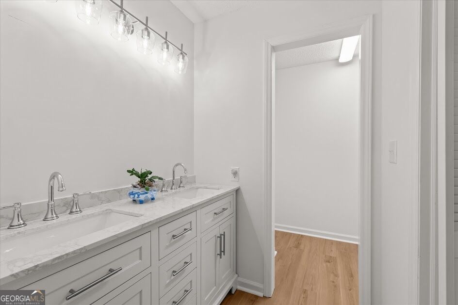 2425 Georgia 100 Property Photo 23
