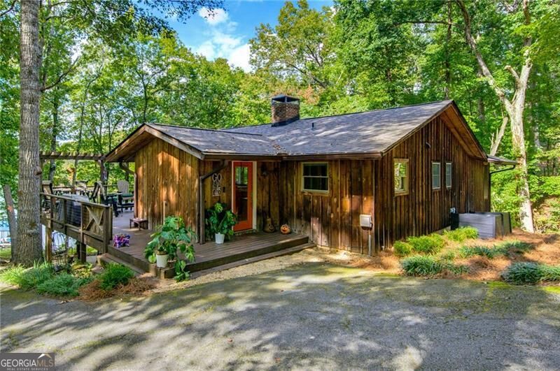 3599 Lakeview Drive Property Photo 1