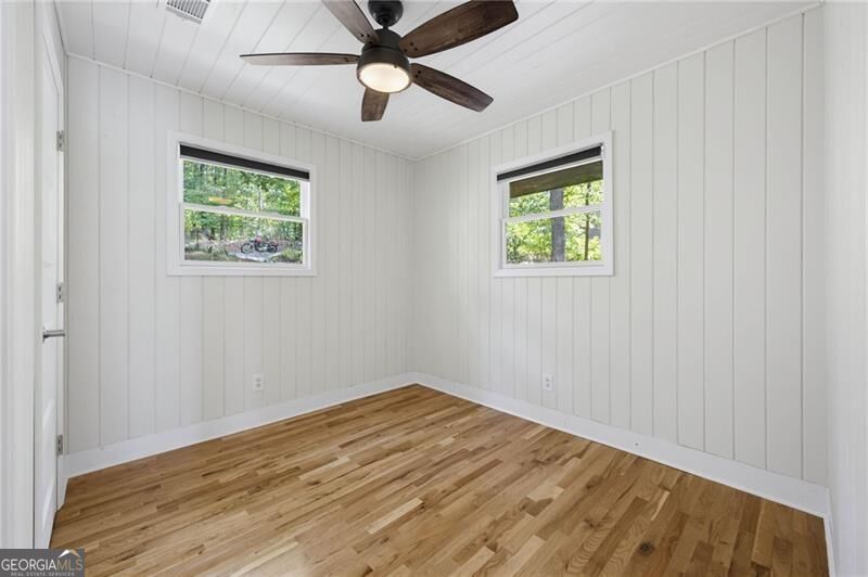 3599 Lakeview Drive Property Photo 22