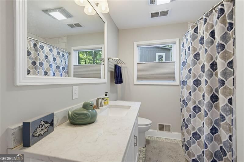 3599 Lakeview Drive Property Photo 24