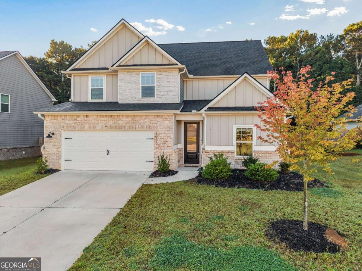 3955 Saddle Bag Court Property Photo 2