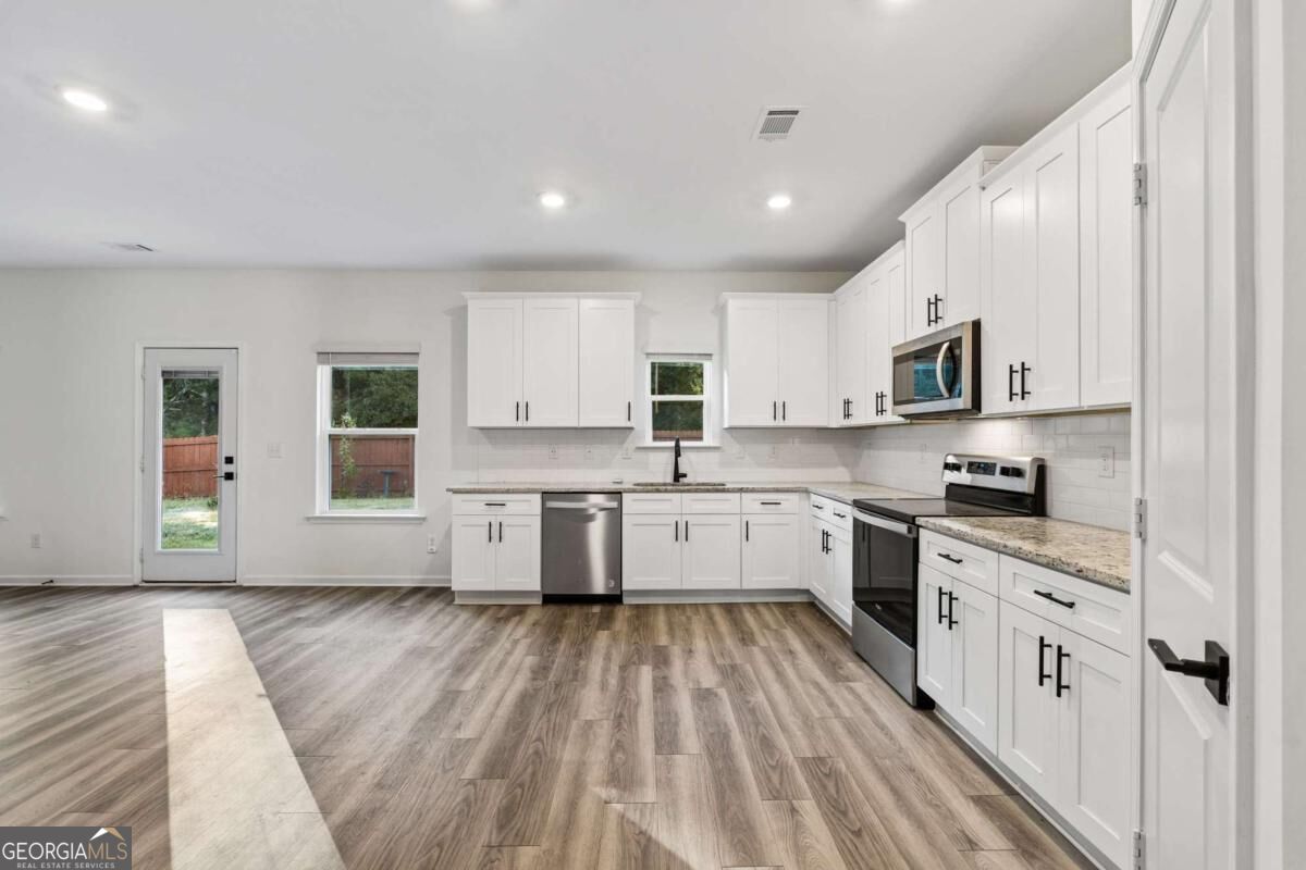 3955 Saddle Bag Court Property Photo 19