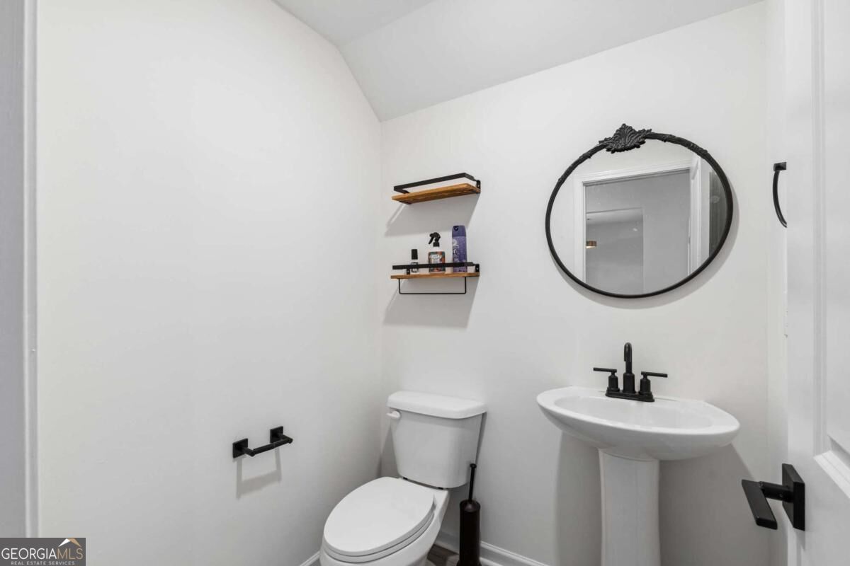 3955 Saddle Bag Court Property Photo 22