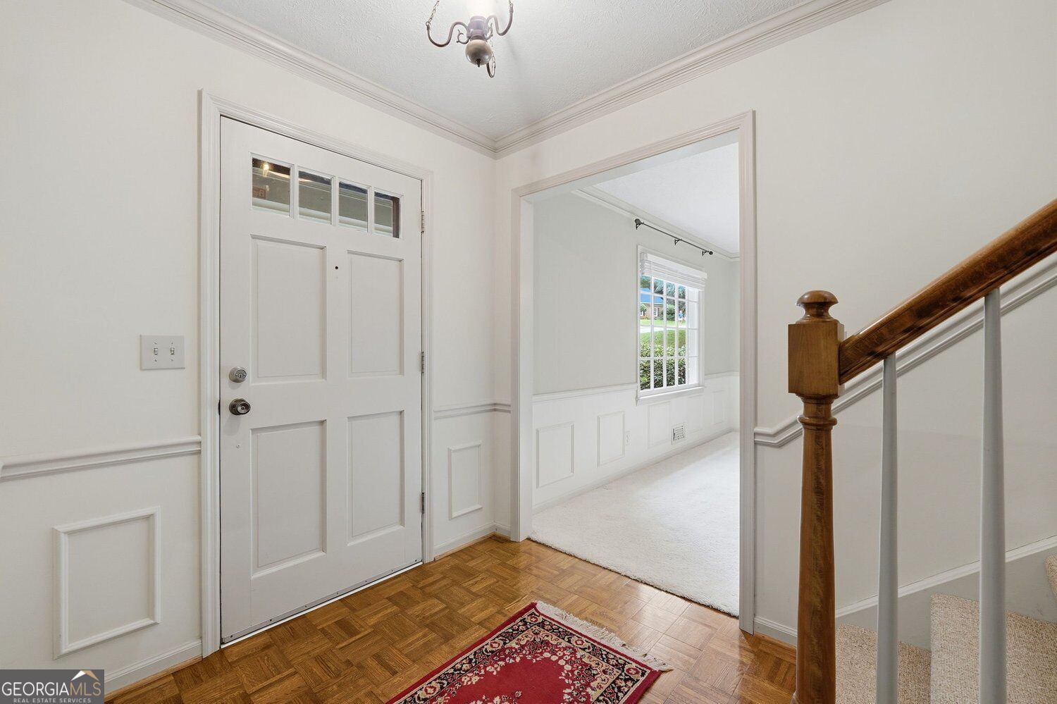 1726 W Point Circle Property Photo 4