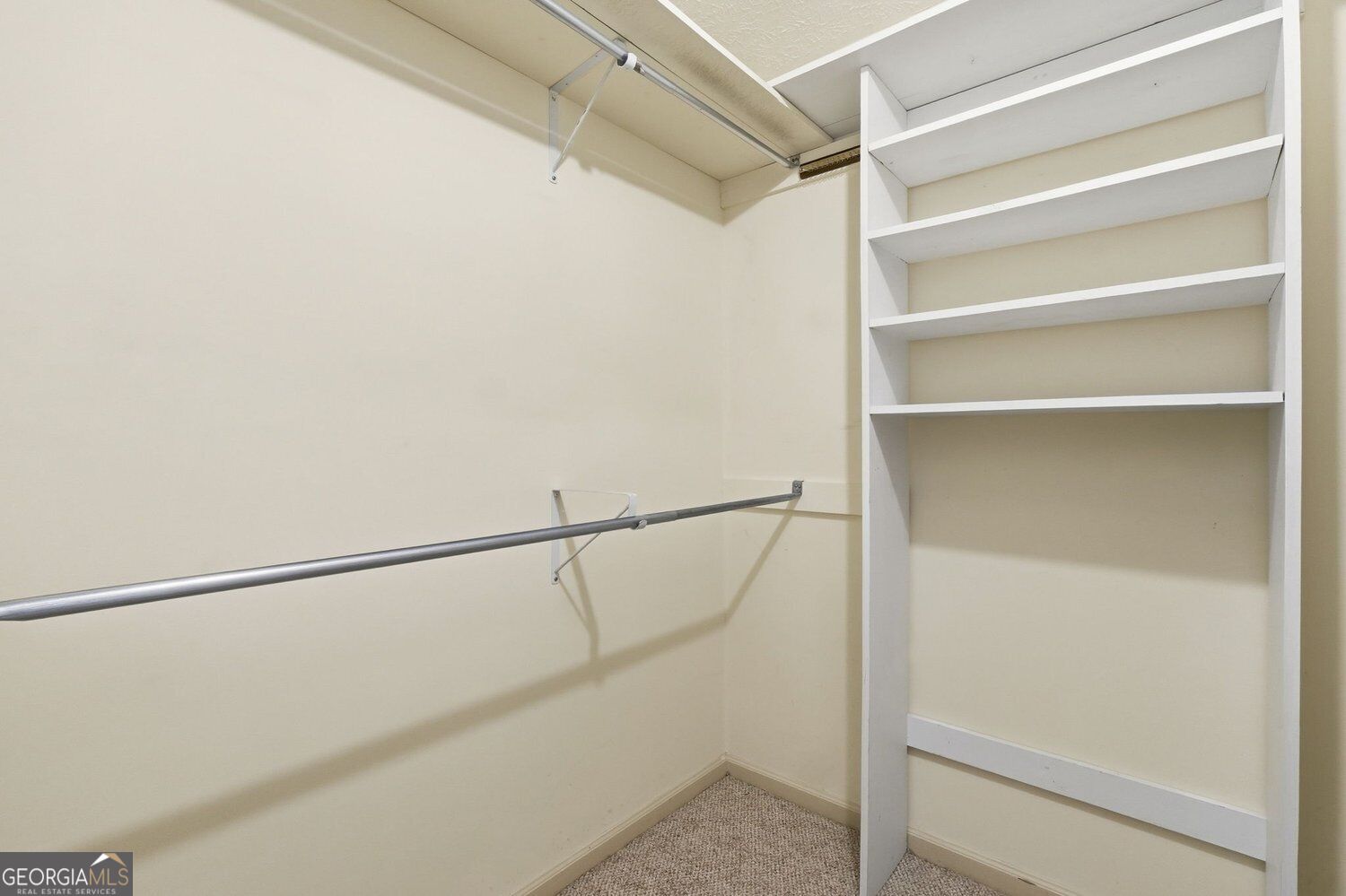 1726 W Point Circle Property Photo 20