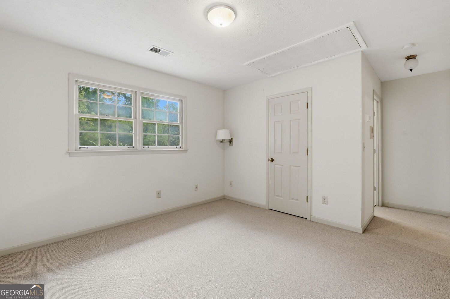 1726 W Point Circle Property Photo 21