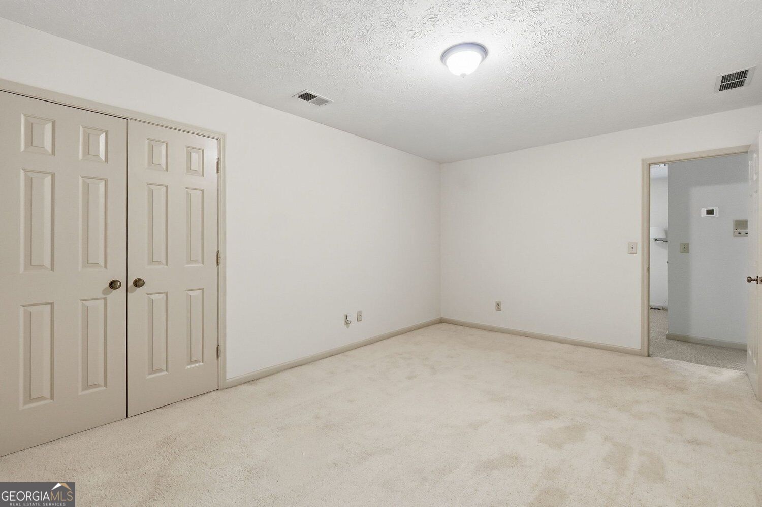 1726 W Point Circle Property Photo 24