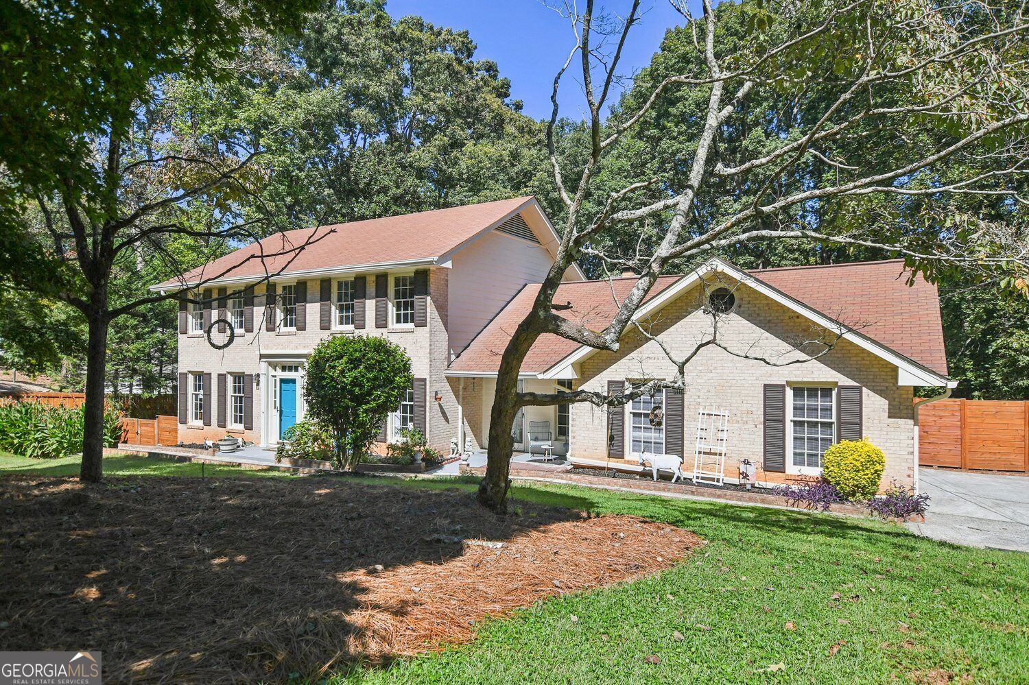 2209 Mountain Creek Drive Property Photo 1