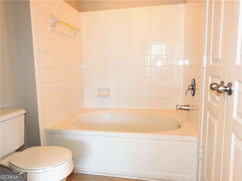 10 Perimeter Summit Boulevard Ne # 3403 Property Photo 9