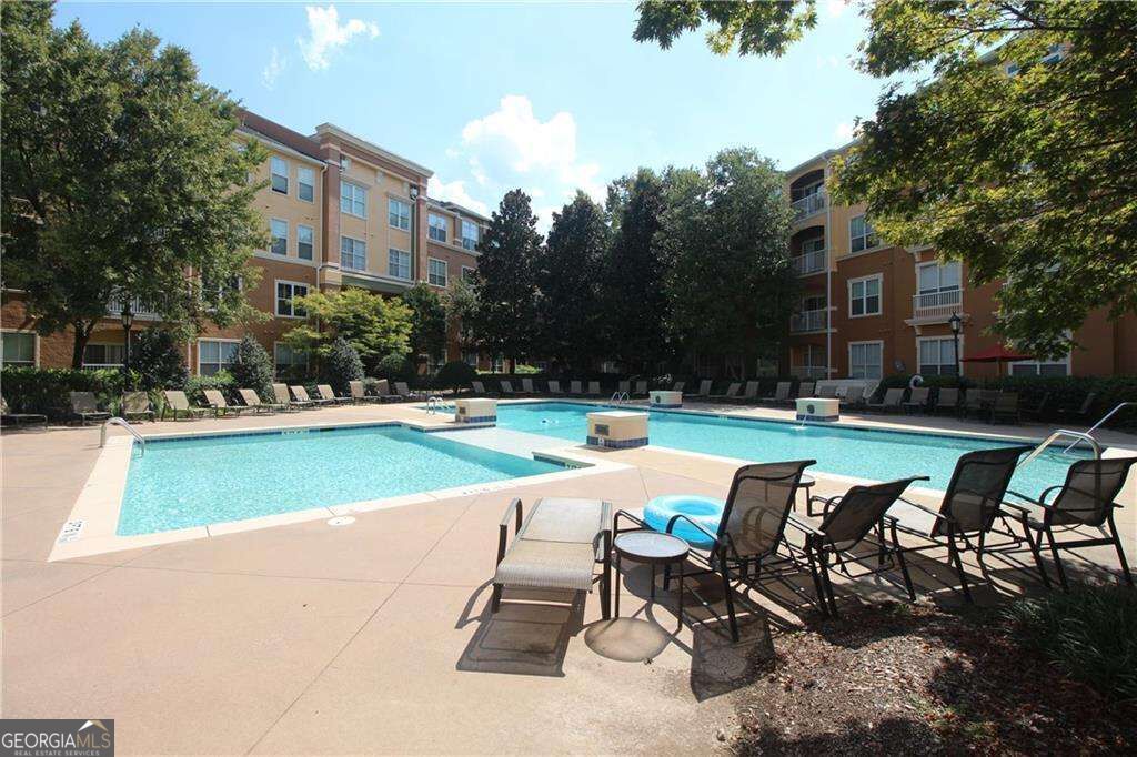 10 Perimeter Summit Boulevard Ne # 3403 Property Photo 18