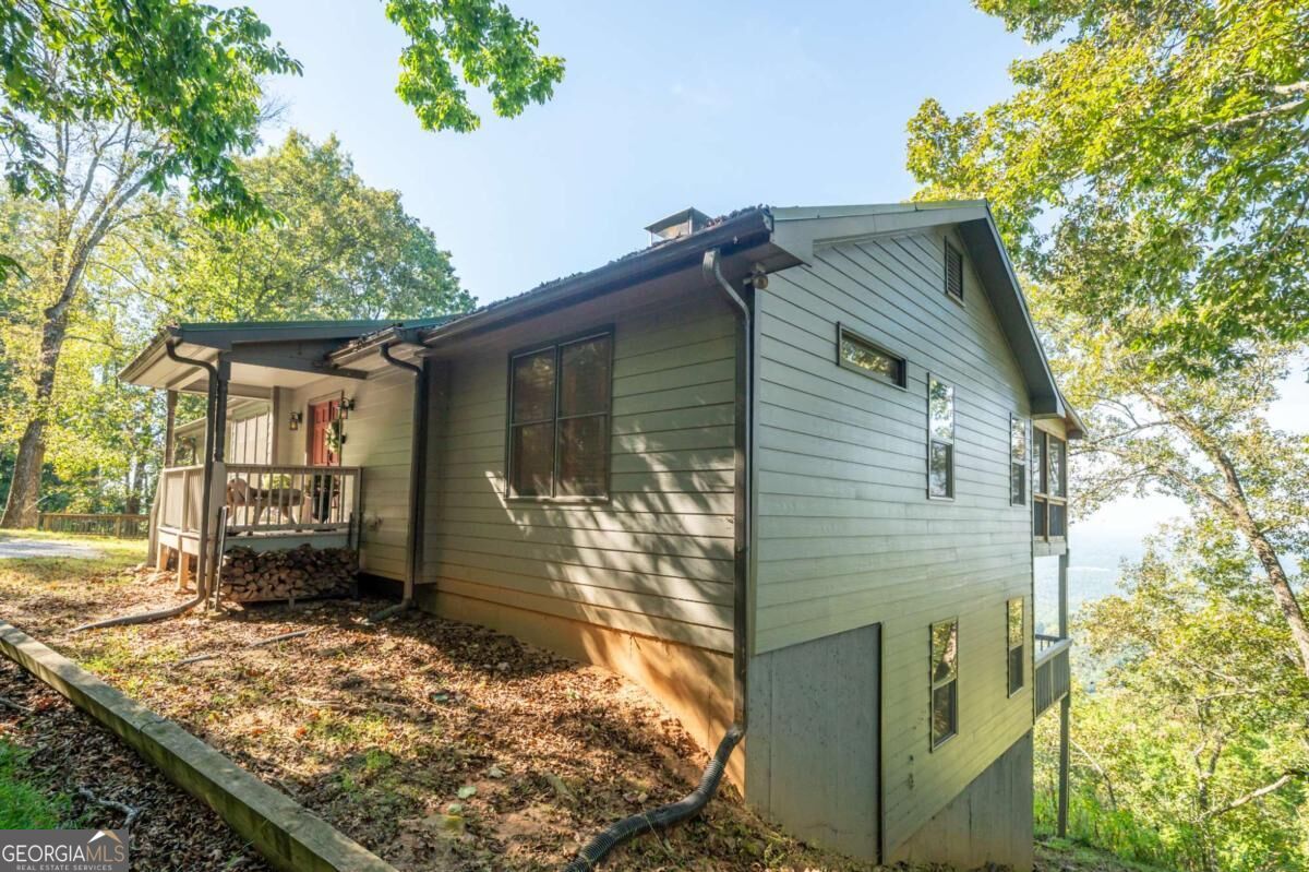 17 Little Hendricks Point Property Photo 10