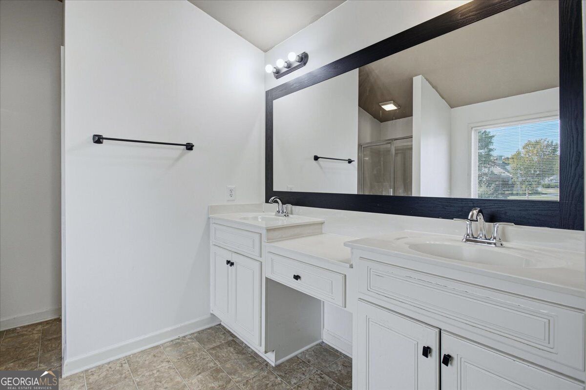 578 Hardy Water Drive Property Photo 21
