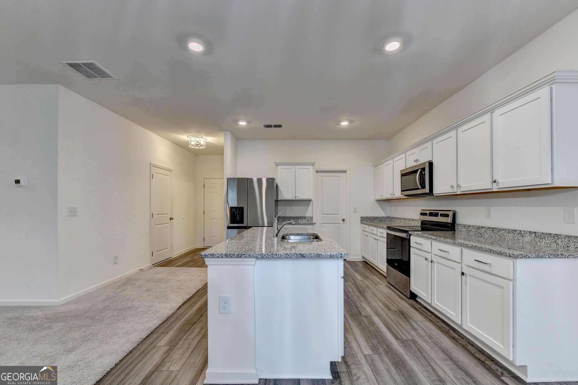 304 Coronado Drive Property Photo 15