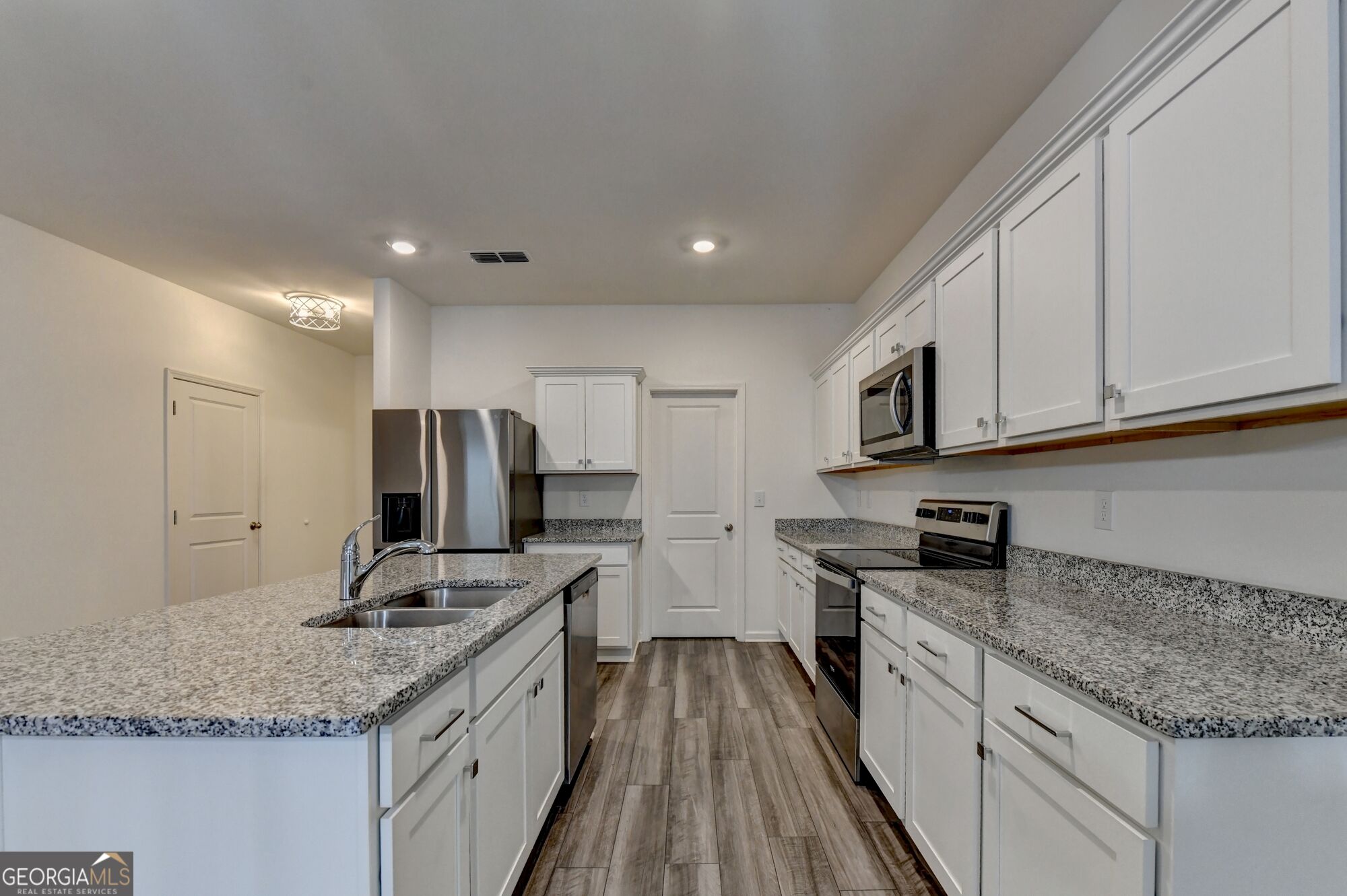 304 Coronado Drive Property Photo 16