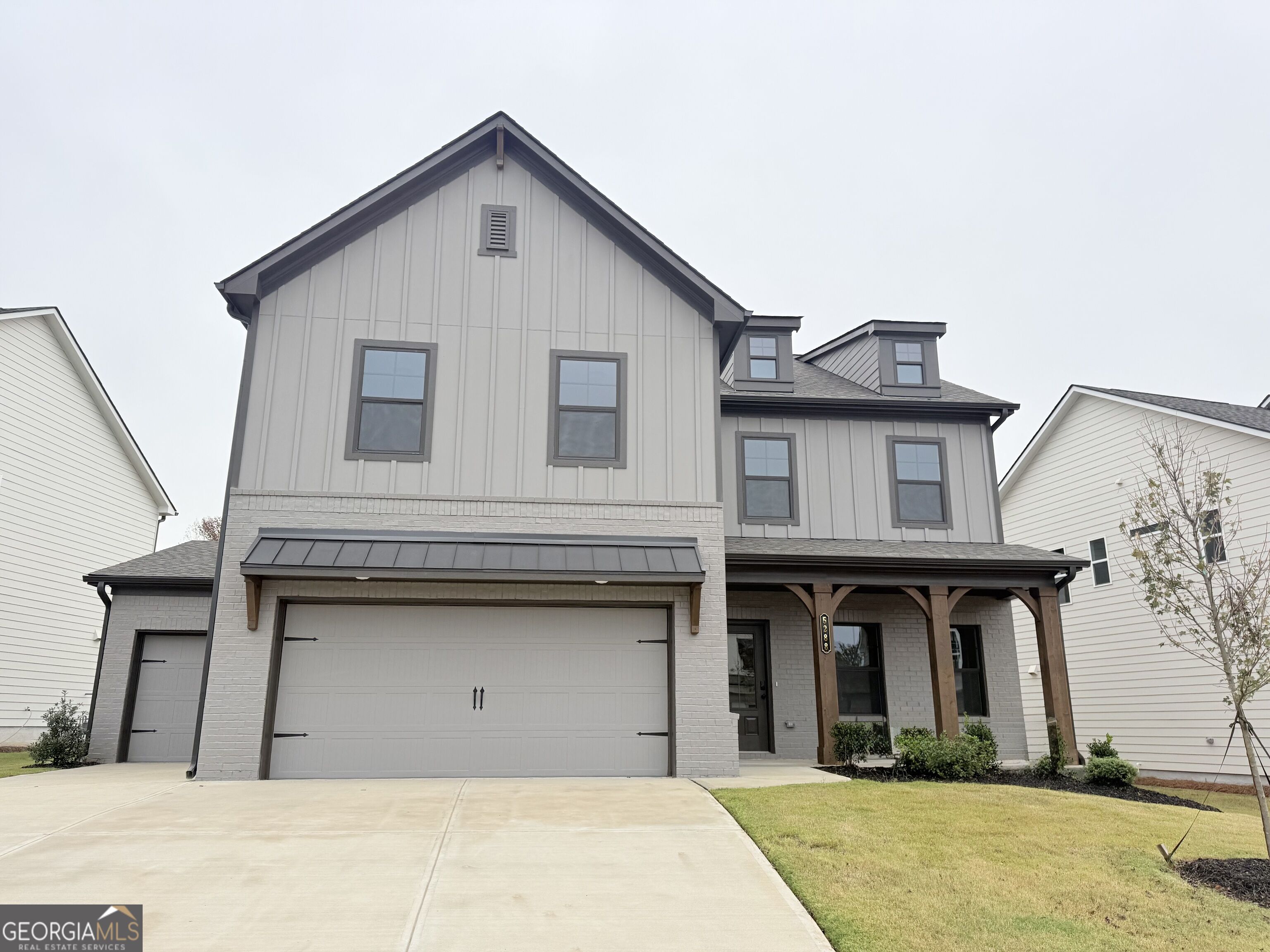 5288 Baymont Drive Property Photo 1