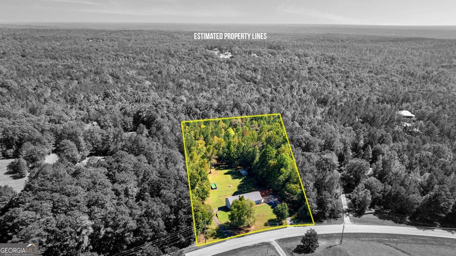 7388 Post Road Property Photo 2