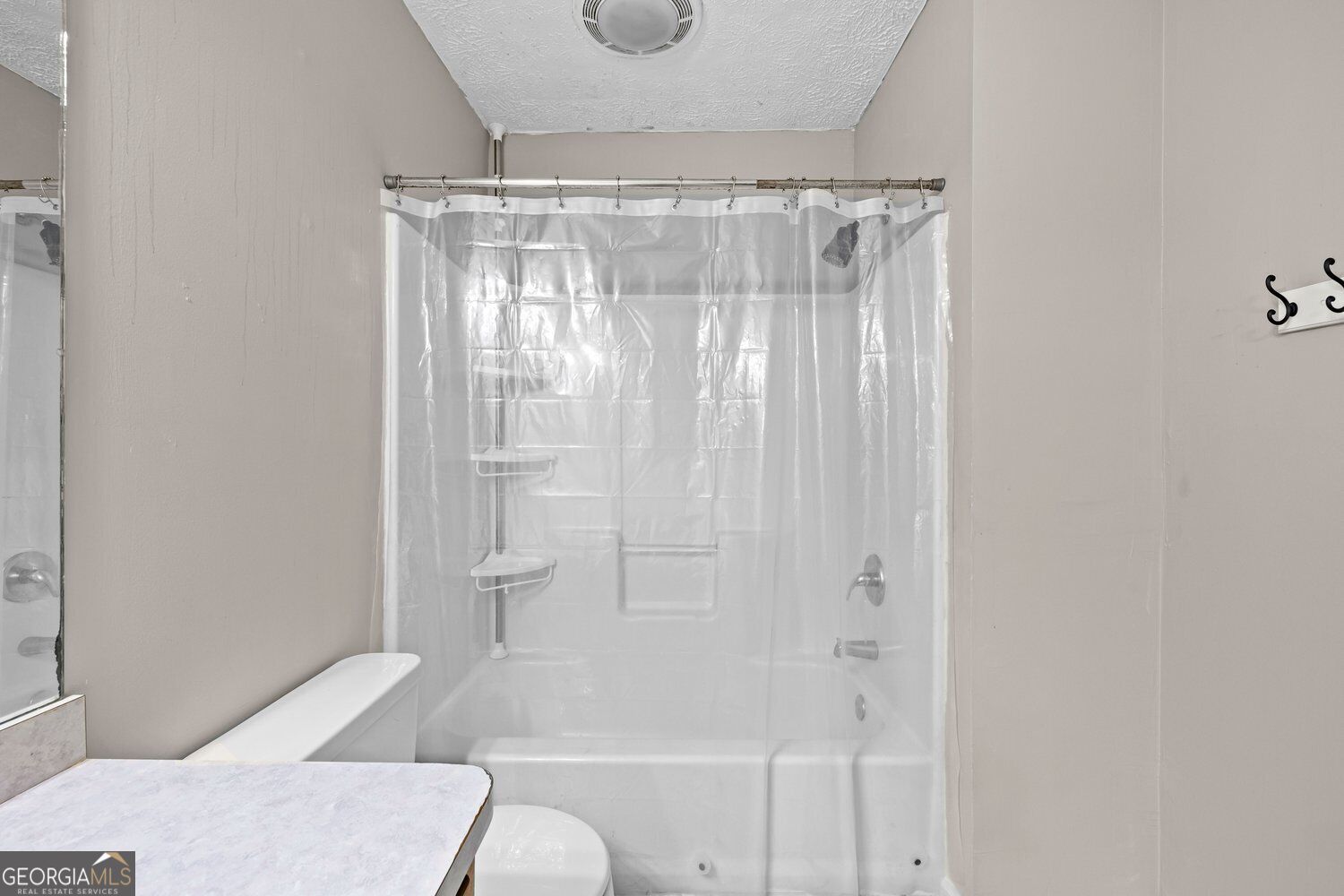 7388 Post Road Property Photo 27