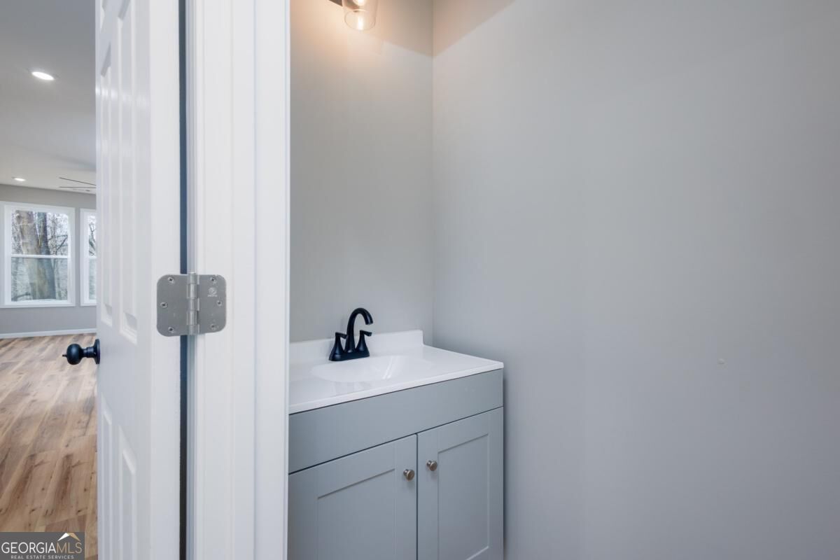 200 Back Pine Way # C Property Photo 4