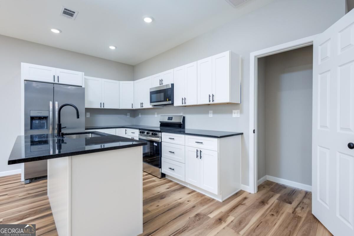 200 Back Pine Way # C Property Photo 10