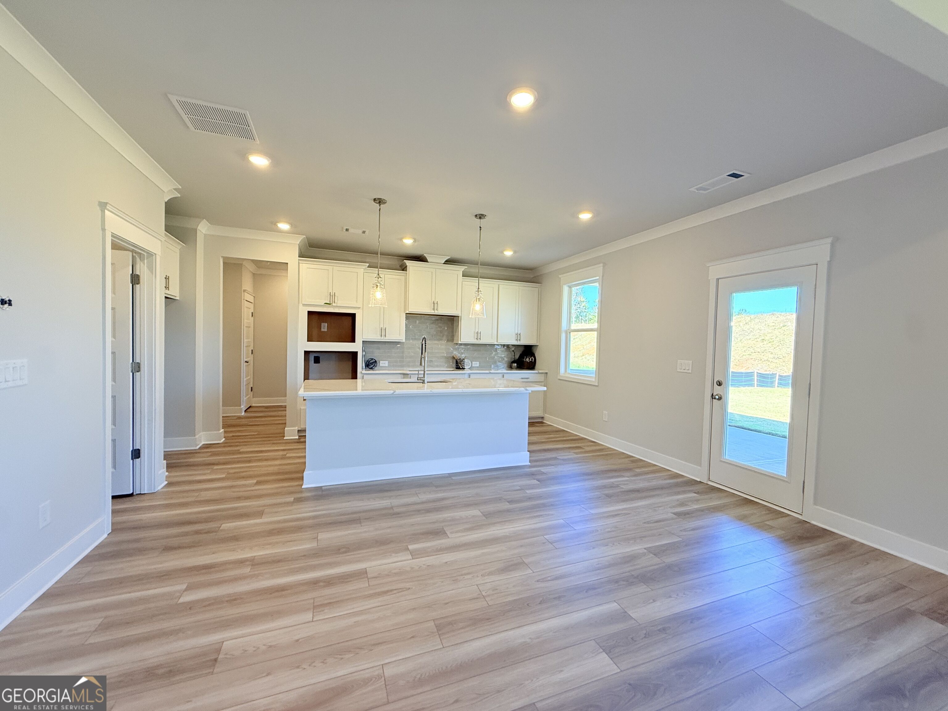5296 Baymont Drive Property Photo 14
