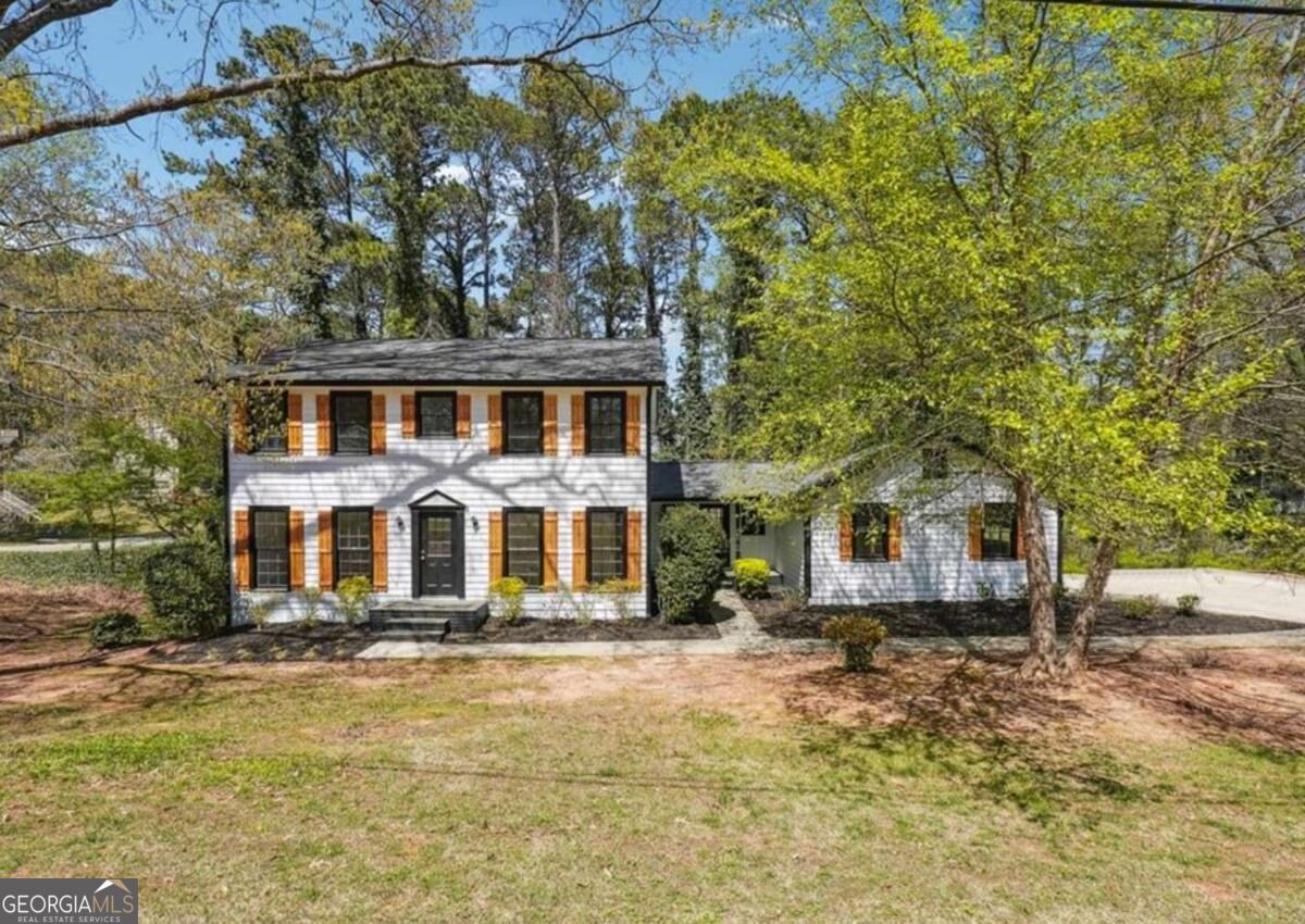6364 Queen View Lane