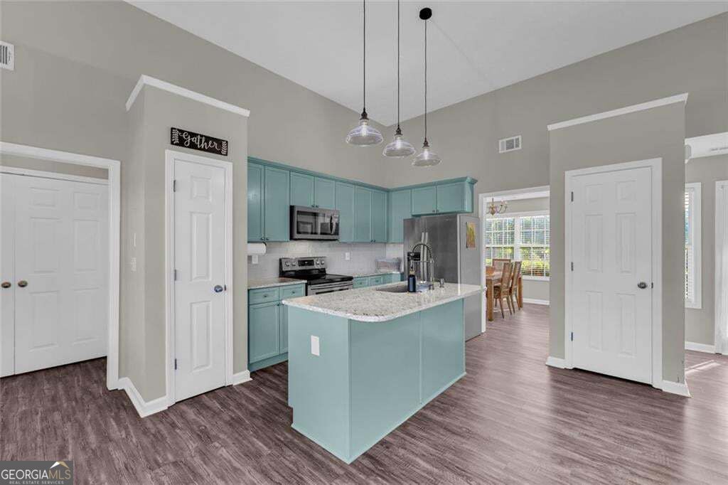 678 Bailey Drive Property Photo 14
