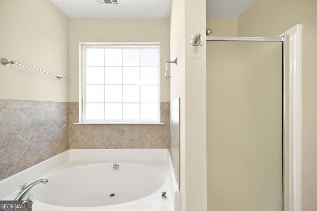 512 Quail Run Drive Property Photo 22