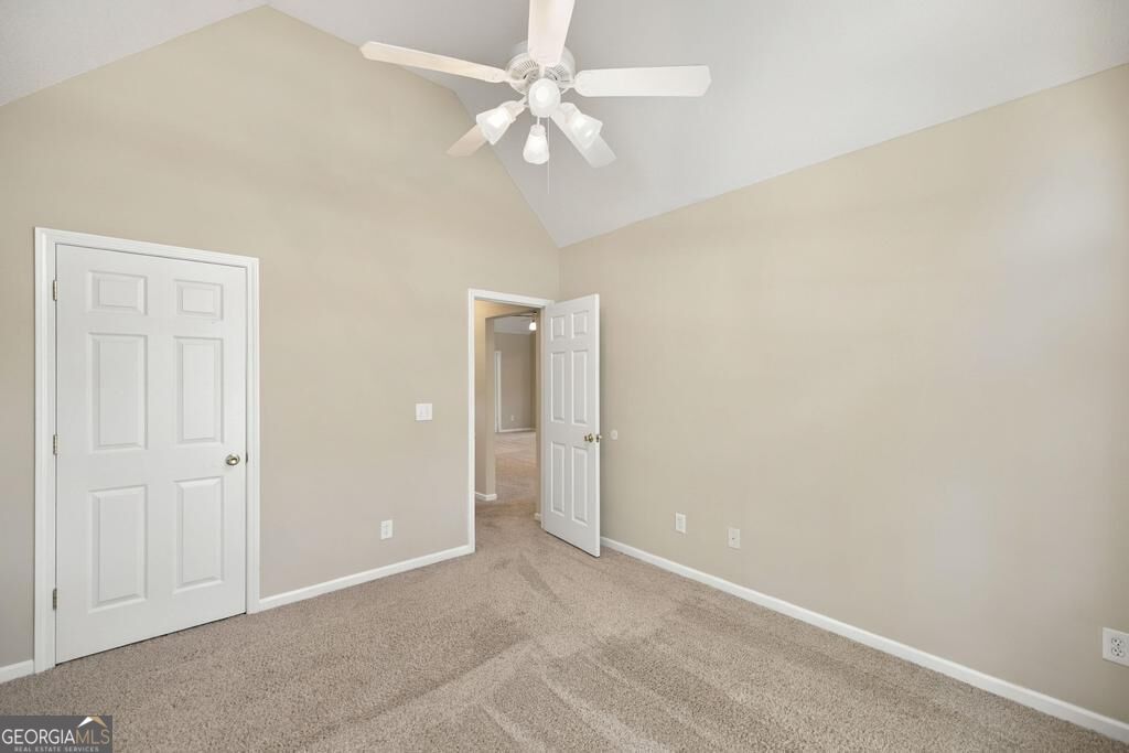 512 Quail Run Drive Property Photo 24