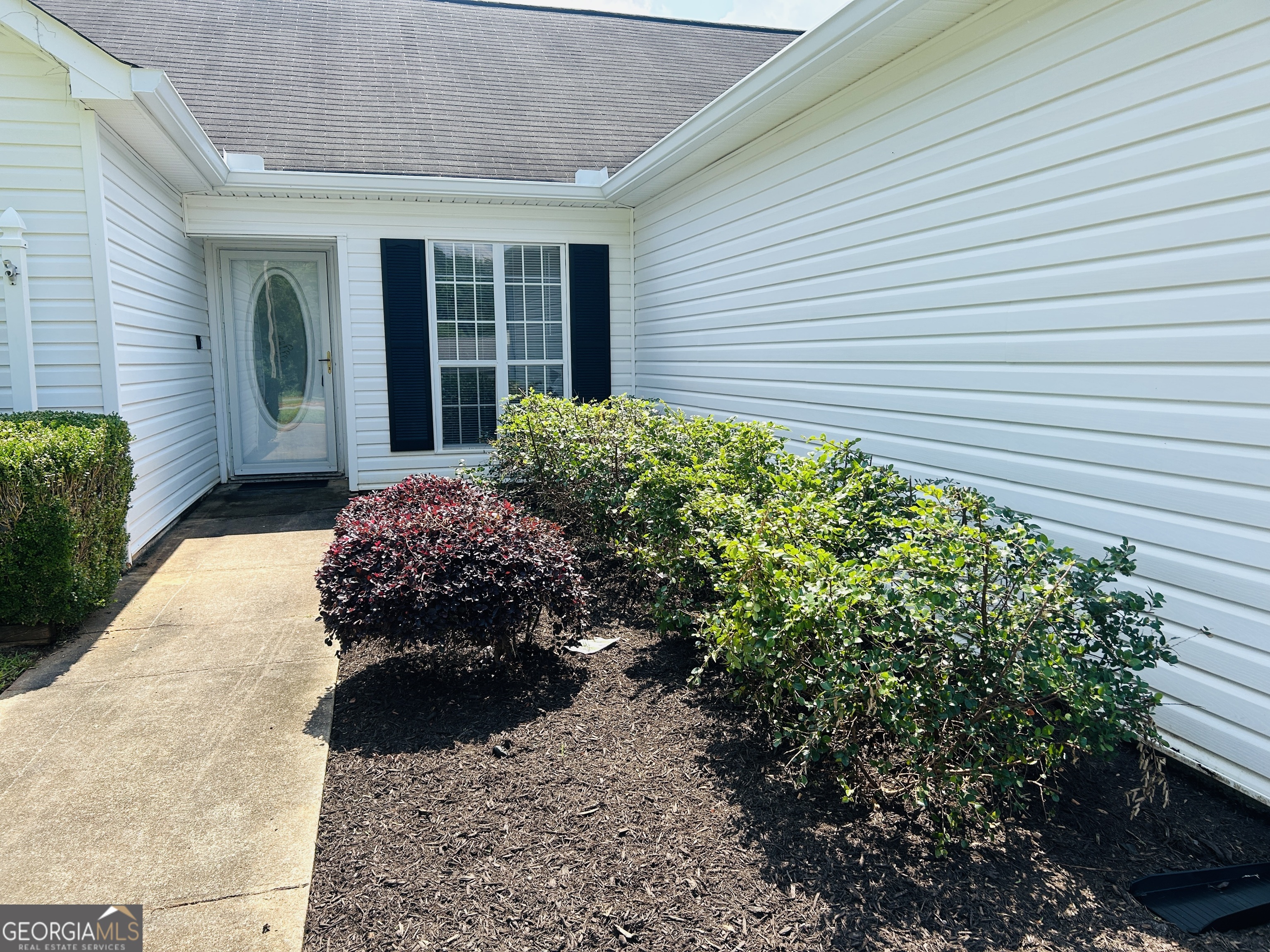 210 Shamrock Way Property Photo 3