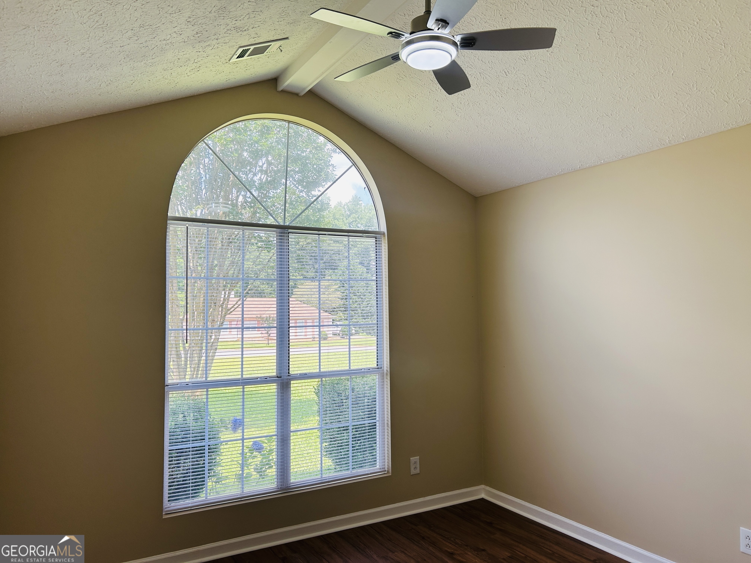 210 Shamrock Way Property Photo 21