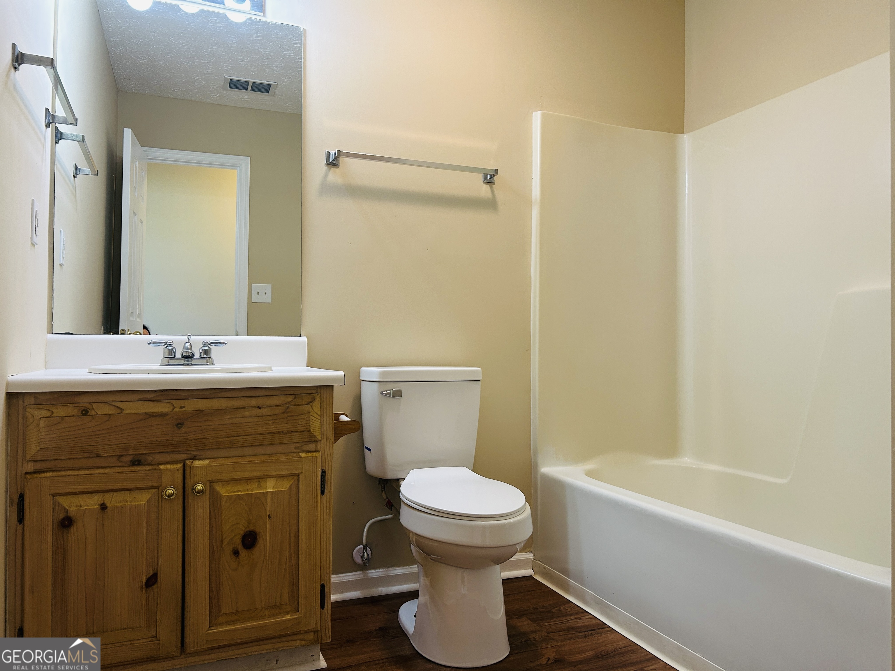 210 Shamrock Way Property Photo 23
