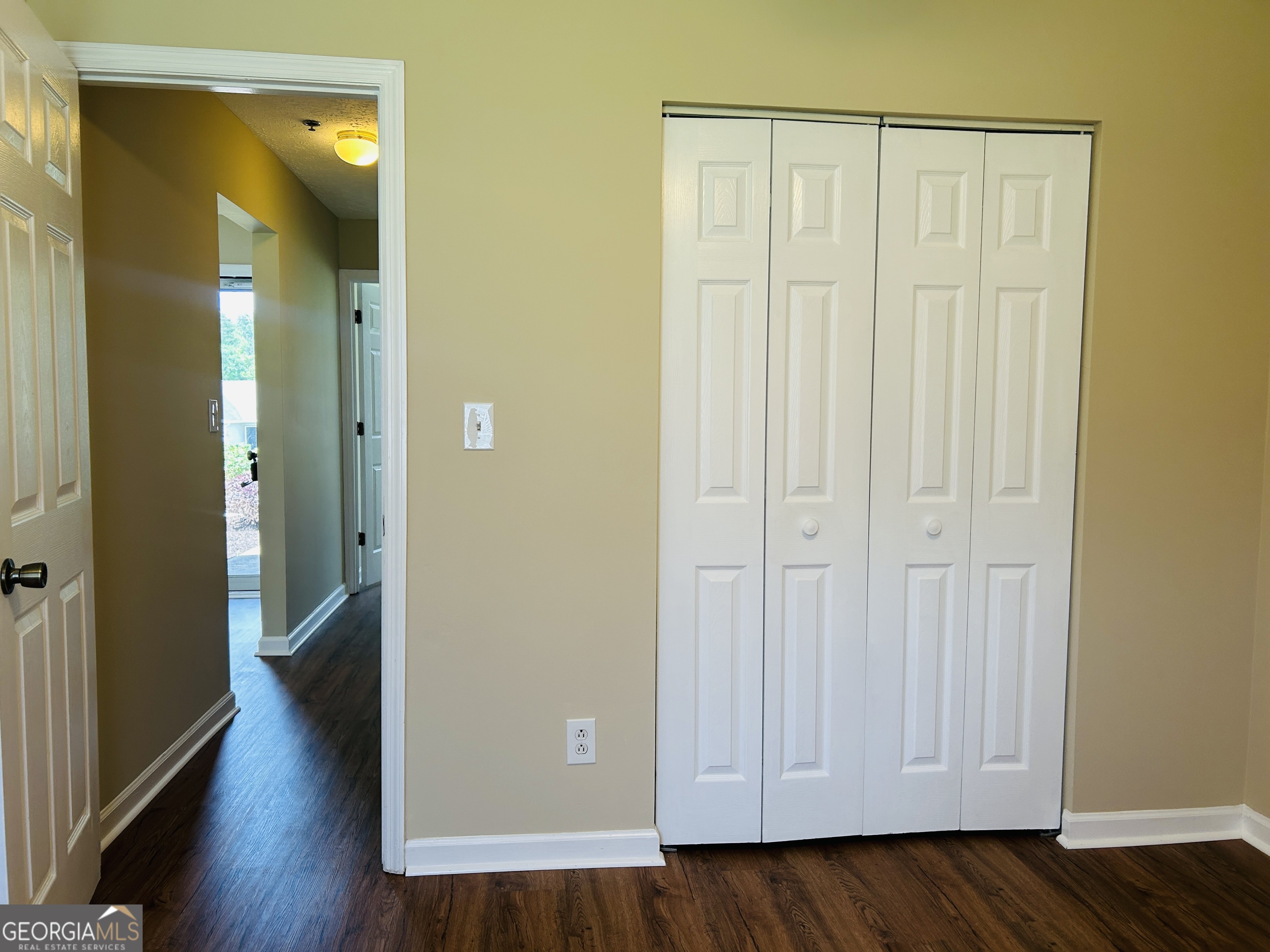 210 Shamrock Way Property Photo 25