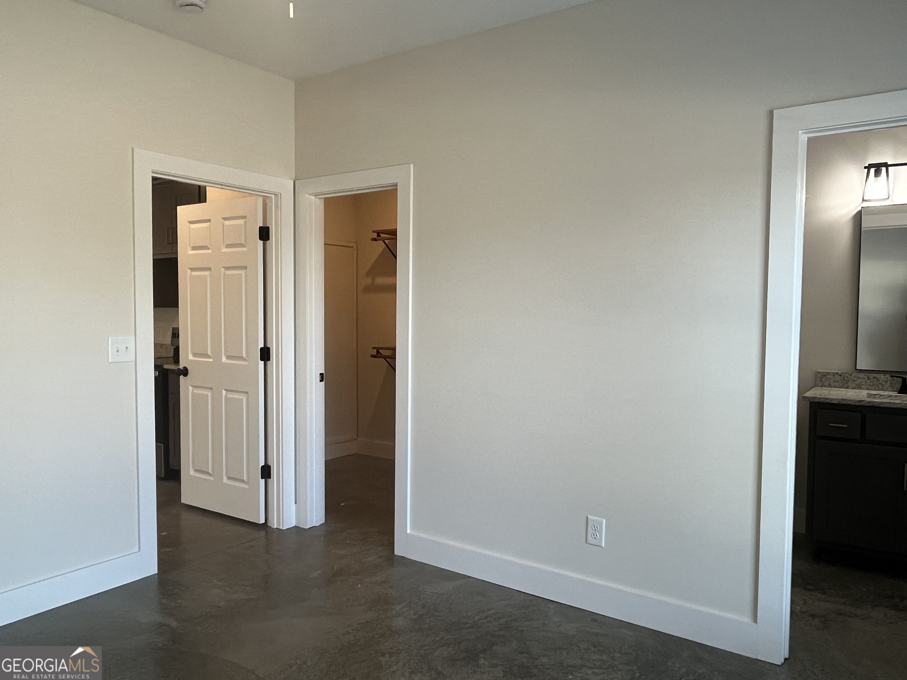 201 Cherry Street Property Photo 14