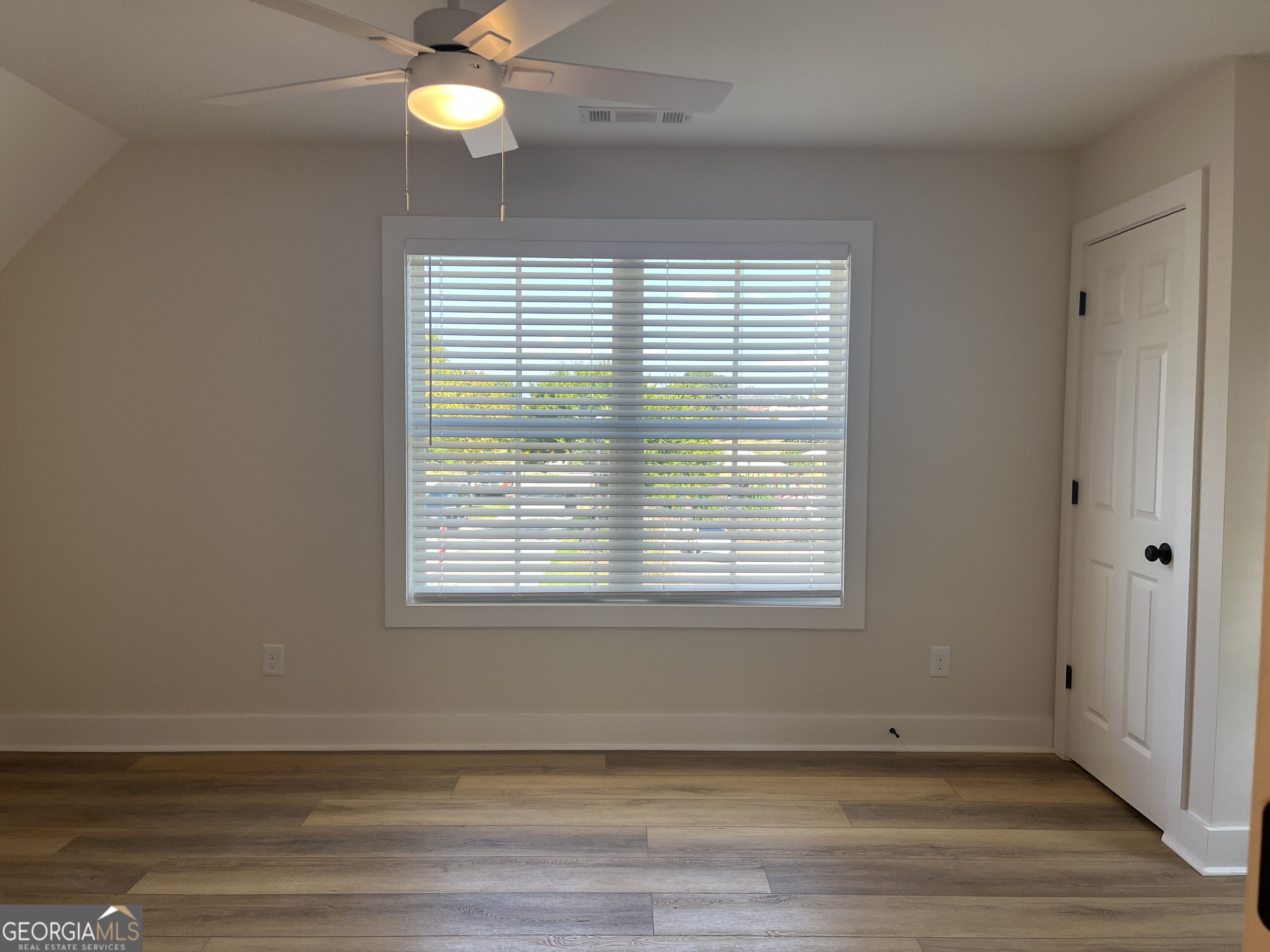 201 Cherry Street Property Photo 24