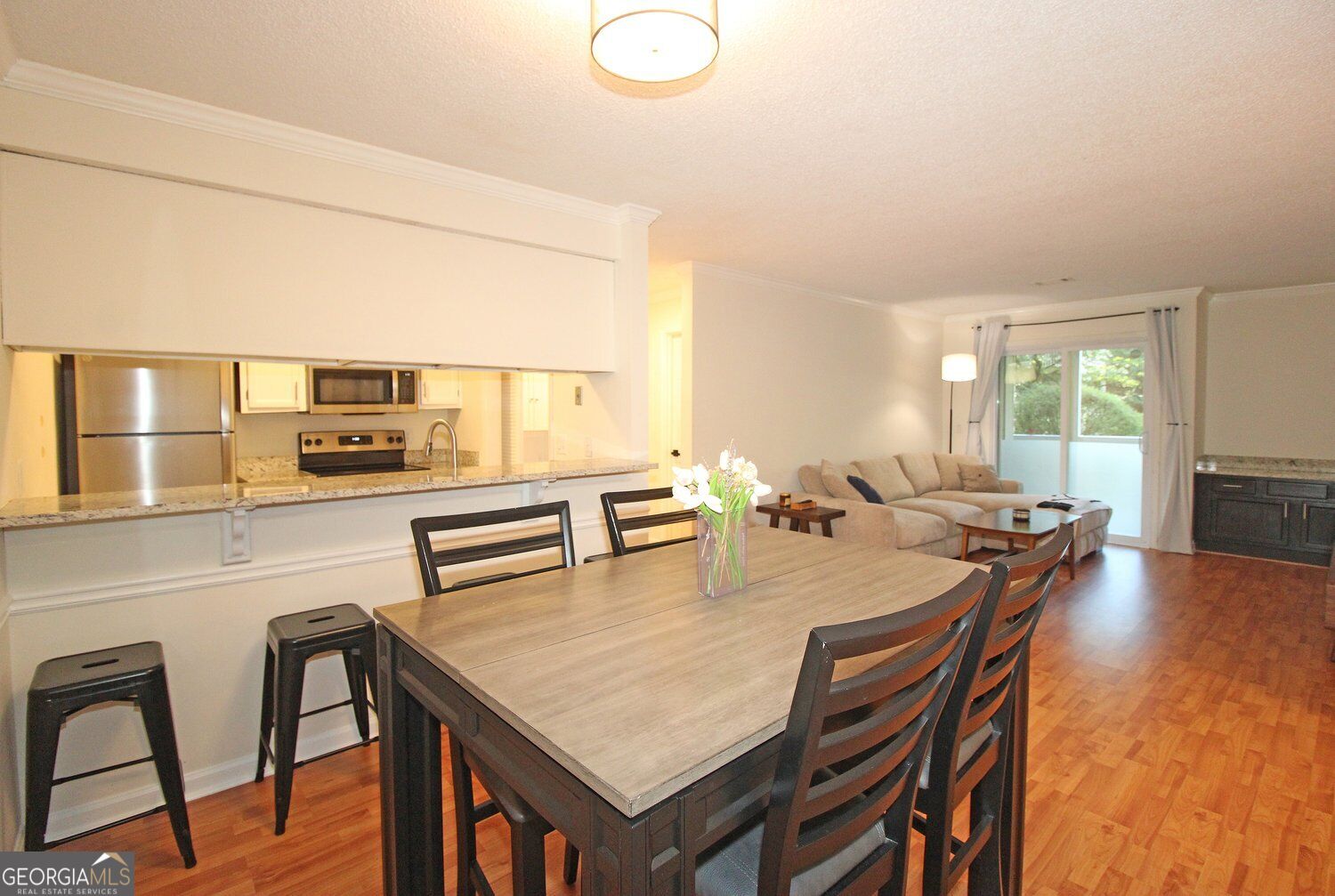 306 Barrington Hills Drive Property Photo 6