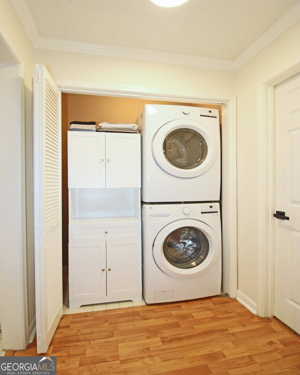 306 Barrington Hills Drive Property Photo 11